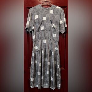 Charming Dress in Gray and White